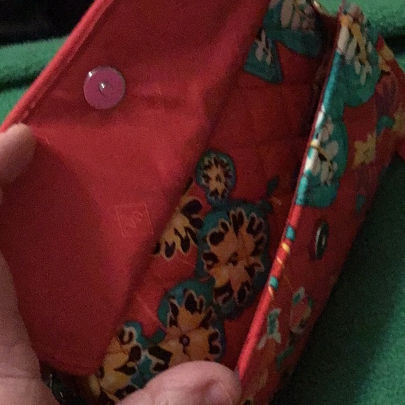 Vera Bradley Wristlet - Picture 4 of 4